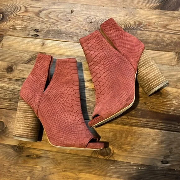 Jeffrey Campbell Oath Suede Croc Ankle Boots - Picture 10 of 14